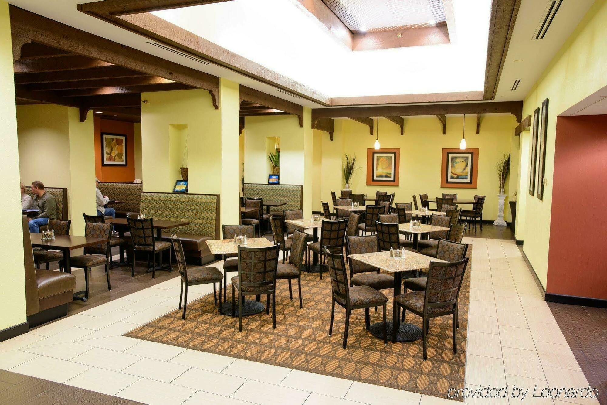 Hotel Indigo Rochester - Mayo Clinic Area Экстерьер фото